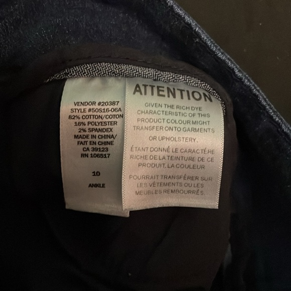 4/$20 Northern Reflections Straight Leg Ankle Jeans - Picture 2 of 5